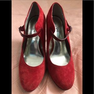 Alfani red leather dress heel shoes size 5M